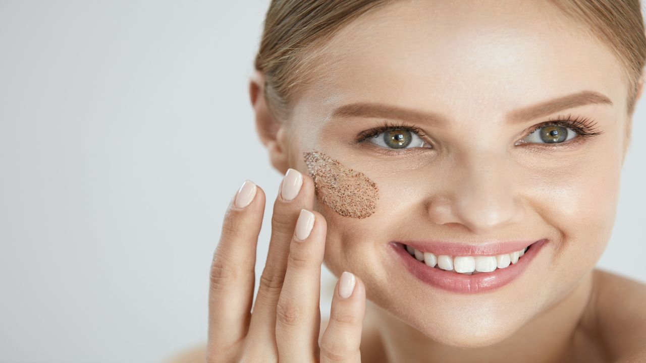 Jakie kosmetyki najlepiej zadbają o wygląd naszej skóry?