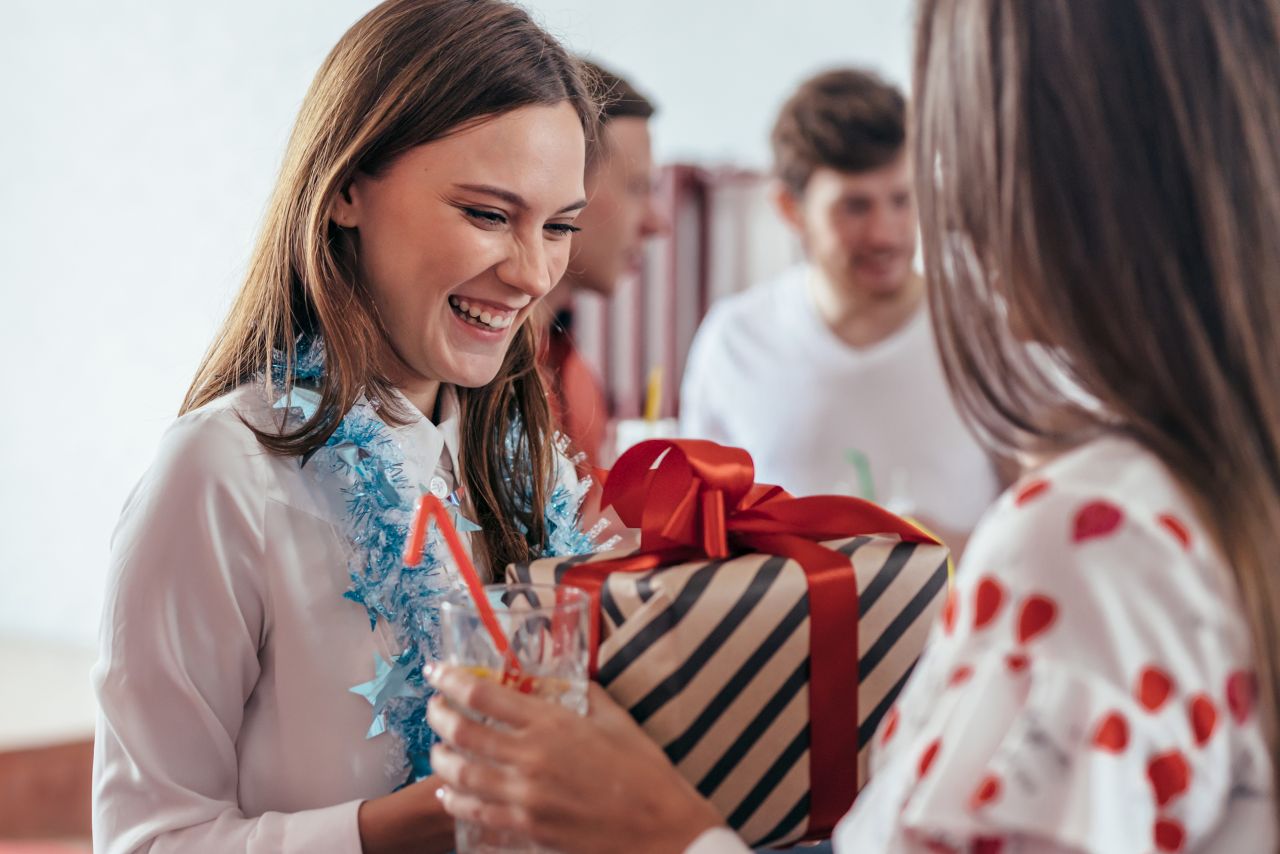 Zestaw prezentowy – czy warto go sprezentować na urodziny?
